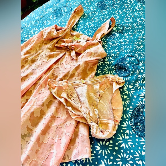 90’s Vintage Victoria’s Secret Dusty Pink Baby Doll Nightie Set - Picture 6 of 7